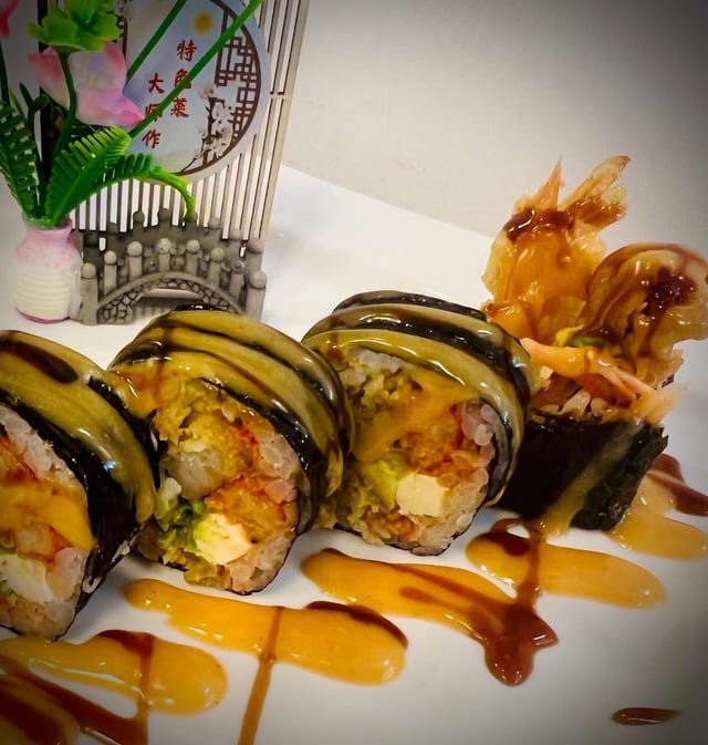 PO-BOY ROLL.