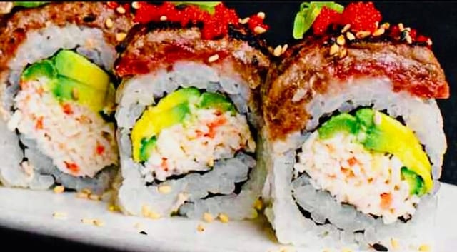 FILLET MIGNON ROLL.