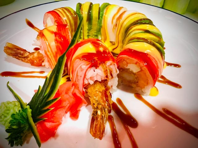HAWAIIAN ROLL.