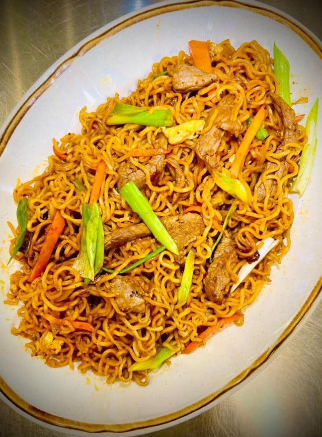 STEAK HANGOVER NOODLE.