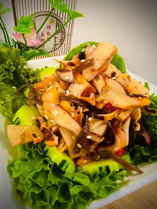 SQUID SALAD.