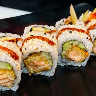 Salmon Tempura Roll